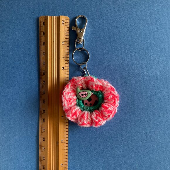 Keychain Charm, Crochet Easter Gift, Floral Keychain, Handmade Backpack Charm - Picture 7 of 8